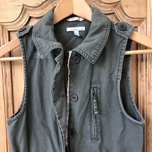 ARMY GREEN VEST - Picture 3 of 5